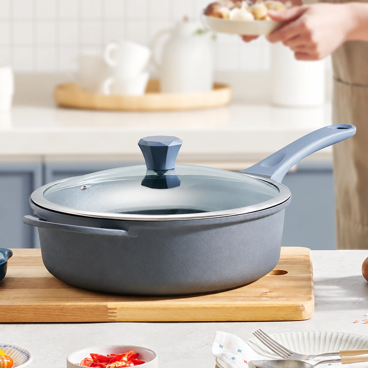 Blue deep frying pans